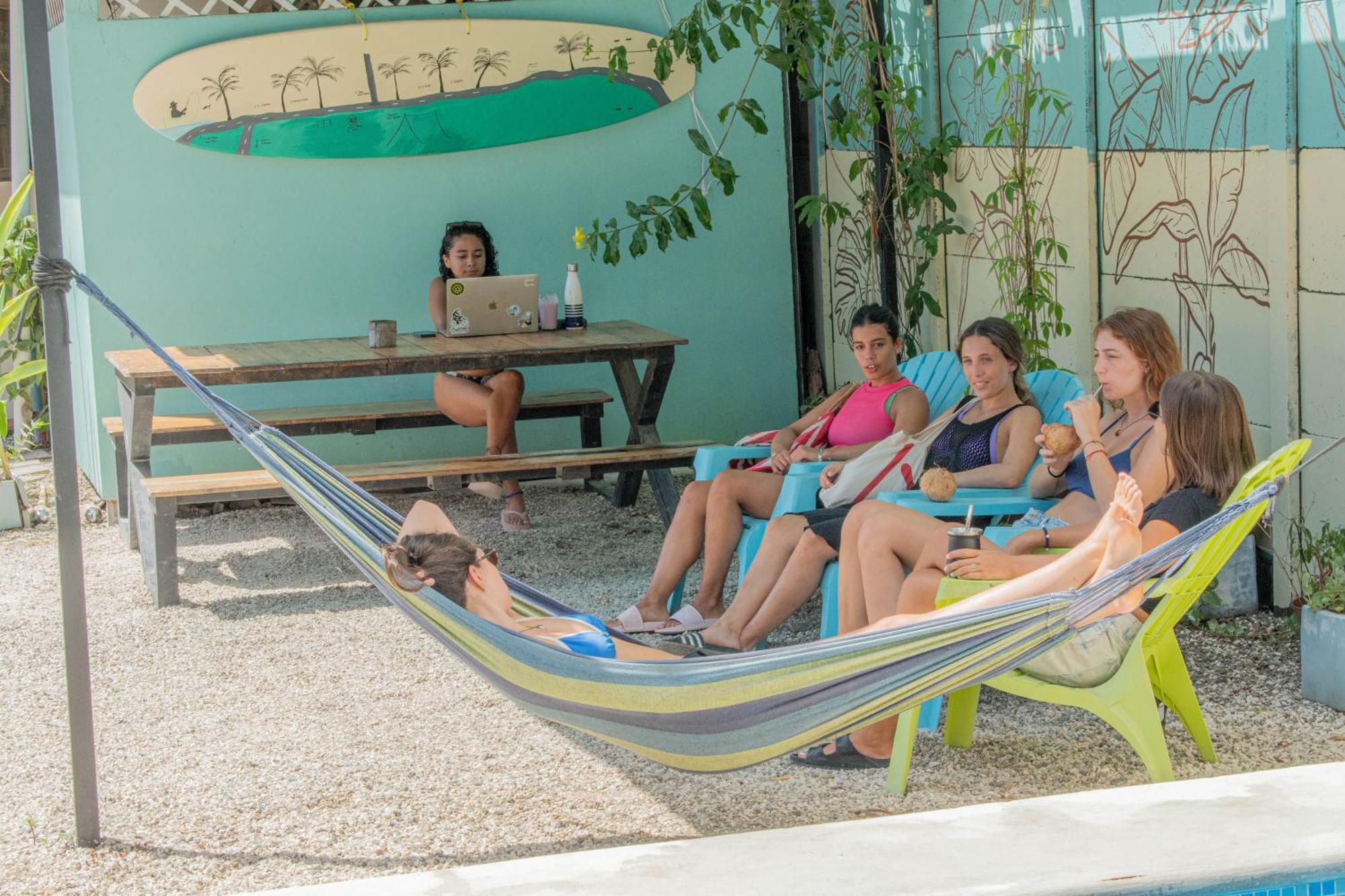 Habitat Surf Glamp Hotel Playa Santa Teresa  Exterior foto